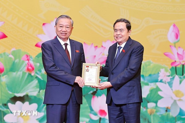Tổng Bí thư: Quốc hội phải đi trước một bước về thể chế, dám quyết định những vấn đề khó