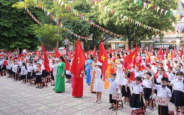 Thủ tướng chỉ đạo khẩn trương khắc phục cơ sở giáo dục, y tế bị thiệt hại do thiên tai
