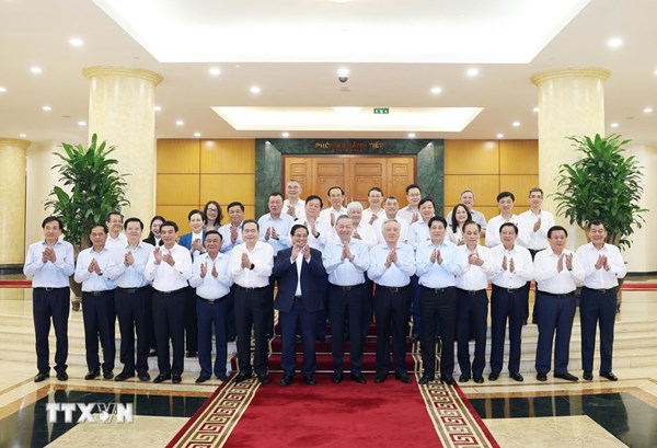 Bộ Chính trị làm việc với Ban Thường vụ Đảng ủy Chính phủ