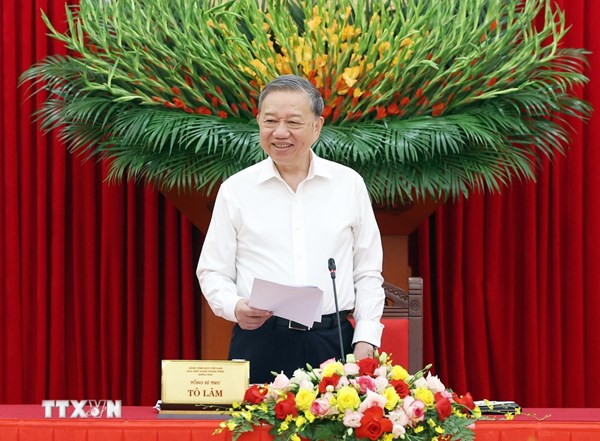 Tổng Bí thư chủ trì làm việc với Ban Thường vụ Đảng ủy Bộ Ngoại giao