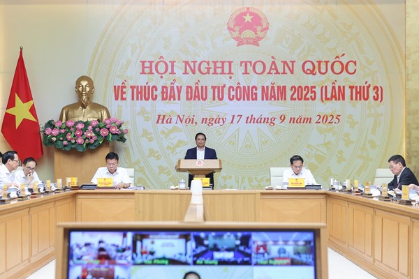 Thủ tướng: Bảo đảm giải ngân 100% vốn đầu tư công, nâng cao chất lượng và phát huy vai trò động lực tăng trưởng