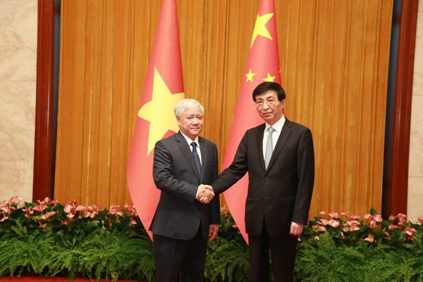 Chủ tịch Đỗ Văn Chiến gửi Thư chúc mừng Chính hiệp toàn quốc Trung Quốc nhân kỷ niệm 76 năm Quốc khánh nước Cộng hòa Nhân dân Trung Hoa