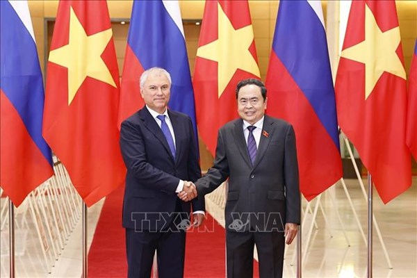 Chủ tịch Quốc hội Trần Thanh Mẫn hội đàm với Chủ tịch Duma Quốc gia Quốc hội Nga Vyacheslav Volodin