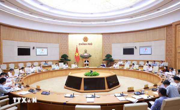 Thủ tướng yêu cầu giữ nghiêm kỷ luật, kỷ cương, nâng cao chất lượng xây dựng pháp luật
