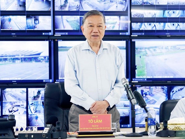 Tổng Bí thư Tô Lâm: Khẩn trương khắc phục hậu quả mưa lũ tại Huế để cuộc sống người dân sớm trở lại bình thường