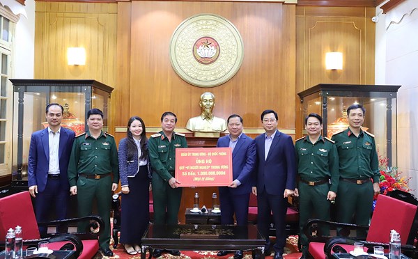 Quân ủy Trung ương, Bộ Quốc phòng ủng hộ Quỹ “Vì người nghèo” Trung ương số tiền 1 tỷ đồng