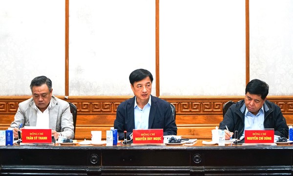 Tháo gỡ vướng mắc, bảo đảm tiến độ triển khai Nghị quyết 57-NQ/TW