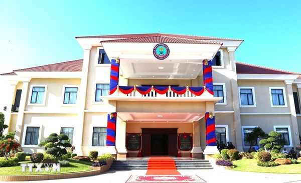 Nghị định số 305/2025/NĐ-CP của Chính phủ: Về viện trợ của Việt Nam cho nước ngoài