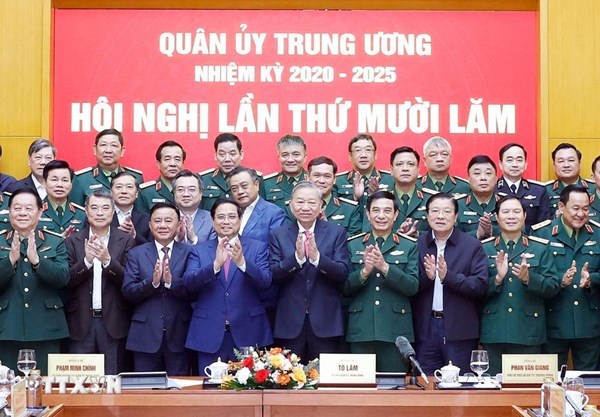 Hành động theo phương châm “5 vững,” xây dựng quân đội trong tình hình mới 