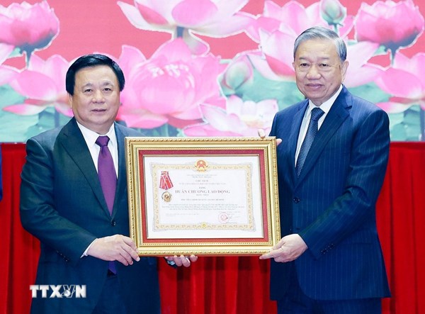 Tổng Bí thư: Đổi mới công tác đào tạo cán bộ theo hướng thiết thực, hiệu quả 