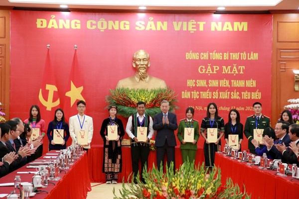 Kết luận của Tổng Bí thư về công tác giáo dục, đào tạo nguồn nhân lực ở vùng đồng bào dân tộc thiểu số, miền núi, biên giới