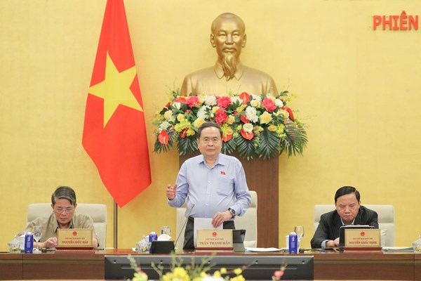 Phiên họp thứ 56 của Ủy ban Thường vụ Quốc hội: Đổi mới mạnh mẽ phương thức giám sát, đáp ứng yêu cầu của tình hình mới