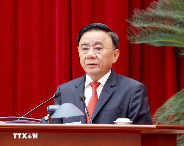 Thường trực Ban Bí thư Trần Cẩm Tú lên đường thăm chính thức Lào và Campuchia