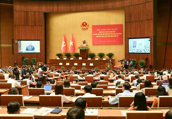 Quy định số 21-QĐ/TW về công tác kiểm tra, giám sát và kỷ luật của Đảng