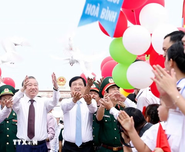 Tổng Bí thư, Chủ tịch nước Tô Lâm dự Lễ Thượng cờ 'Thống nhất non sông'