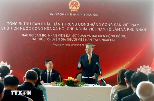 Tổng Bí thư, Chủ tịch nước Tô Lâm gặp cộng đồng người Việt Nam tại Singapore