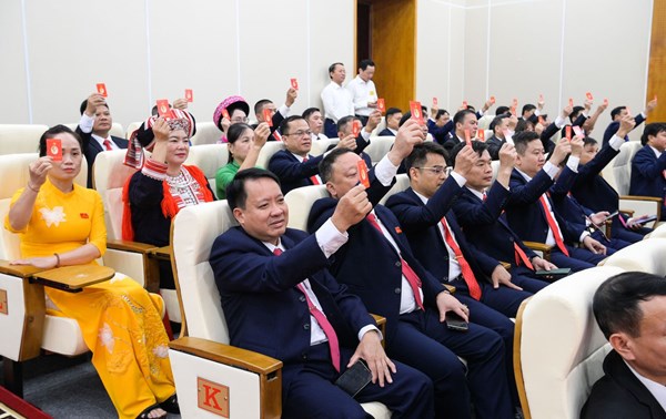 Ban Bí thư ban hành Quy định về thí điểm giao quyền cấp trên cơ sở cho đảng ủy cơ sở