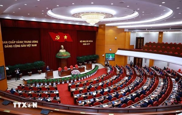Thông cáo báo chí về ngày làm việc thứ năm và bế mạc Hội nghị lần thứ ba Ban Chấp hành Trung ương Đảng khóa XIV