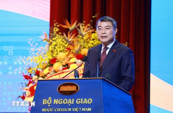 Thủ tướng: Ngành Ngoại giao góp phần tạo dựng cục diện đối ngoại thuận lợi cho phát triển 