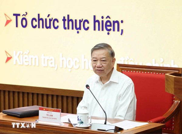 Tổng Bí thư, Chủ tịch nước truyền đạt Chuyên đề về Lãnh đạo chiến lược trong kỷ nguyên mới cho các Ủy viên Trung ương Đảng