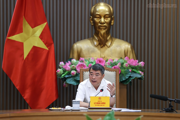 Thủ tướng: Làm rõ trách nhiệm, xử lý nghiêm và không để tái diễn việc thiếu sách giáo khoa