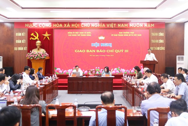 Nâng cao trách nhiệm của cơ quan chủ quản trong lãnh đạo, chỉ đạo hoạt động của cơ quan báo chí trực thuộc
