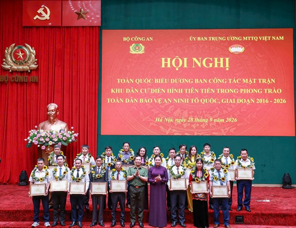 Biểu dương Ban Công tác Mặt trận khu dân cư điển hình tiên tiến trong phong trào “Toàn dân bảo vệ an ninh Tổ quốc”, giai đoạn 2016 - 2026