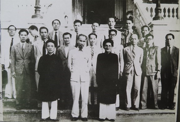 Kỷ niệm 150 năm Ngày sinh Cụ Huỳnh Thúc Kháng: Tấm gương sáng về trí tuệ và phẩm giá, trọn đời "dĩ công vi thượng"