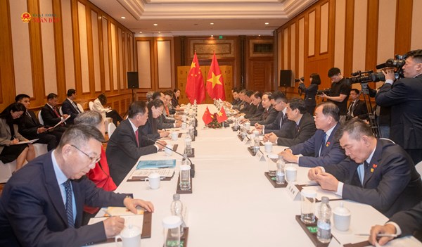 Chủ tịch Quốc hội Trần Thanh Mẫn: Đưa giao lưu nhân dân gắn với những lợi ích thiết thực của người dân hai nước