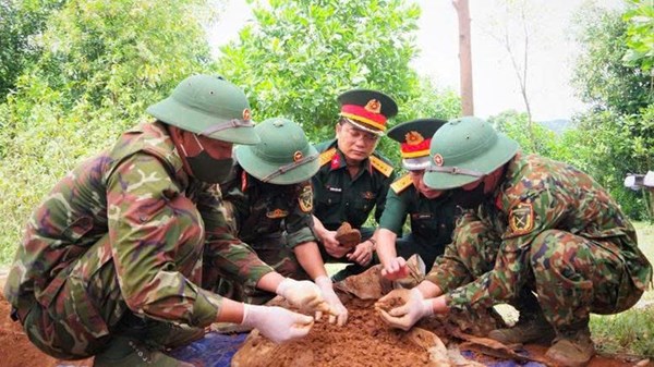 Lạng Sơn đẩy mạnh “Chiến dịch 500 ngày đêm” tìm kiếm, quy tập và xác định danh tính hài cốt liệt sĩ