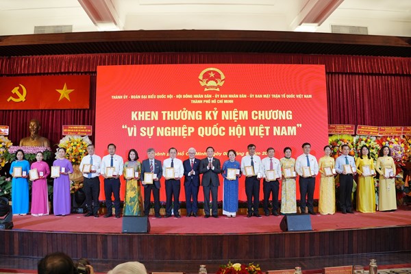 Thành phố Hồ Chí Minh tổ chức họp mặt kỷ niệm 80 năm Ngày Tổng tuyển cử đầu tiên bầu Quốc hội Việt Nam