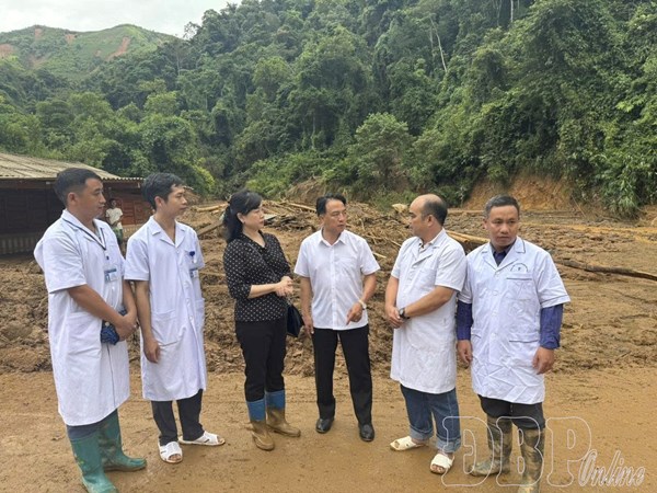 Điện Biên: Đảm bảo nước sạch, vệ sinh môi trường sau mưa lũ