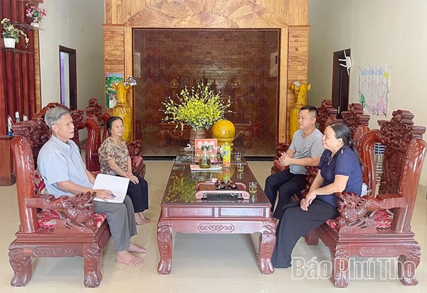 Phú Thọ: Người có uy tín dân tộc Cao Lan làm kinh tế giỏi