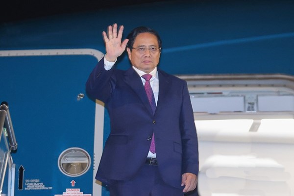 Thủ tướng lên đường dự Hội nghị Thượng đỉnh Tổ chức Hợp tác Thượng Hải và làm việc tại Trung Quốc