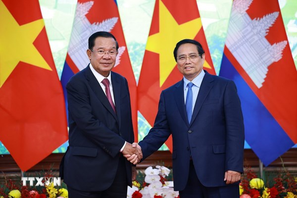 Việt Nam dành ưu tiên cao cho việc củng cố, phát triển quan hệ với Campuchia