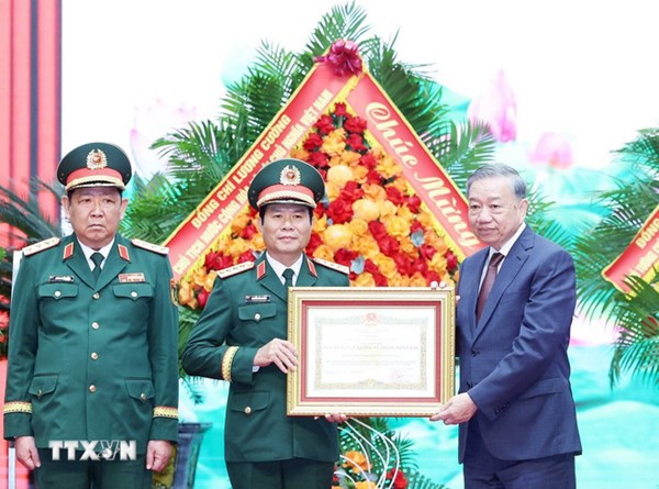 Tổng Bí thư dự Kỷ niệm 80 năm Ngày truyền thống Bộ Tổng Tham mưu Quân đội Nhân dân Việt Nam