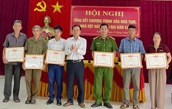 Quảng Trị: Hỗ trợ xây dựng, sửa chữa nhà ở cho 79 hộ dân xã Tuyên Lâm