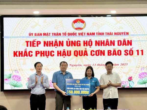 Liên đoàn Lao động TP Hải Phòng hỗ trợ 4 tỉnh bị thiệt hại do mưa lũ sau bão số 11