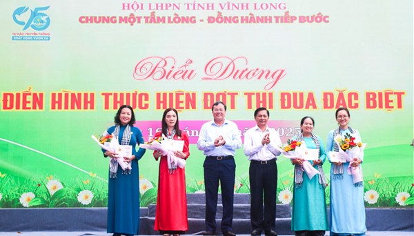 Vĩnh Long: Họp mặt cán bộ Hội Liên hiệp Phụ nữ Việt Nam tỉnh qua các thời kỳ