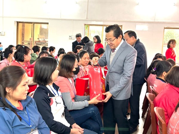 Công đoàn Việt Nam dành hơn 6.000 tỷ đồng chăm lo Tết cho người lao động