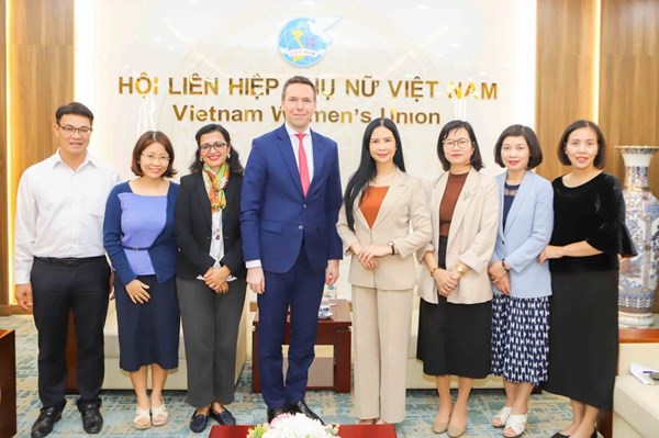 Hội LHPN Việt Nam và Tổ chức Lao động Quốc tế tăng cường hợp tác thúc đẩy bình đẳng giới