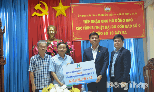 Đồng Tháp: Ủy ban MTTQ Việt Nam tỉnh tiếp nhận ủng hộ hơn 620 triệu đồng cho đồng bào bị thiệt hại do bão lũ