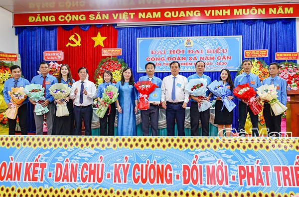 Cà Mau: Xây dựng tổ chức vững mạnh, chăm lo tốt quyền lợi đoàn viên Công đoàn