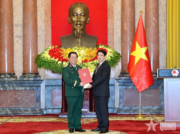 Lễ trao quyết định bổ nhiệm Chủ nhiệm Tổng cục Chính trị Quân đội nhân dân Việt Nam