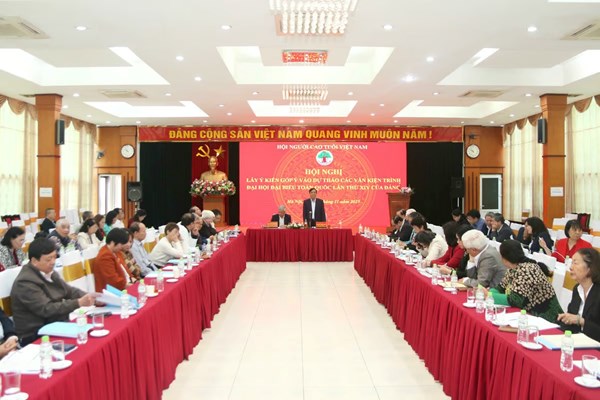 Người cao tuổi hiến kế hoàn thiện các văn kiện trình Đại hội XIV của Đảng