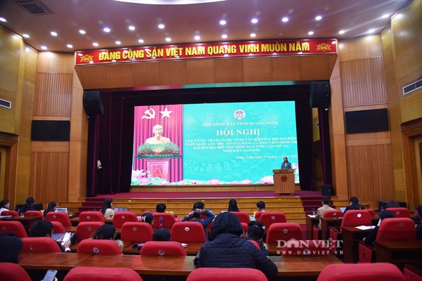 Quảng Ninh: Cán bộ, nông dân đóng góp ý kiến vào dự thảo Văn kiện Đại hội XIV của Đảng 