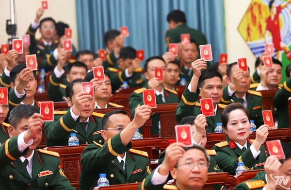 Thái Nguyên: Lực lượng vũ trang đóng góp ý kiến vào dự thảo các Văn kiện Đại hội XIV của Đảng