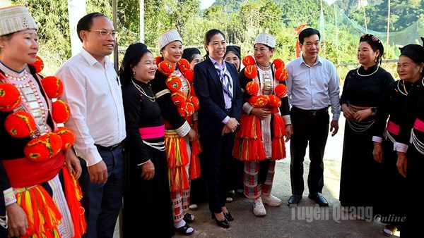 Tuyên Quang: Lãnh đạo tỉnh dự Ngày hội Đại đoàn kết toàn dân tộc tại các địa phương