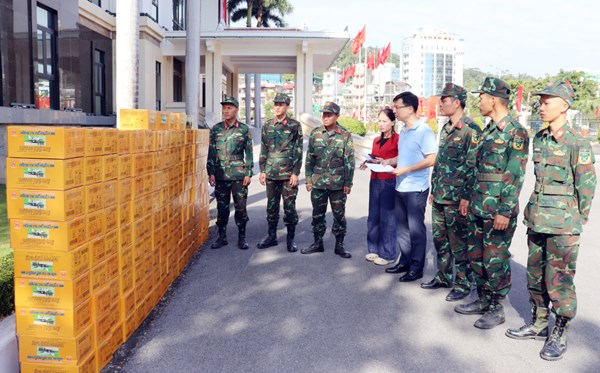 Quảng Ninh tiếp nhận hơn 1,2 tỷ đồng chỉ sau hai ngày kêu gọi cứu trợ lũ lụt