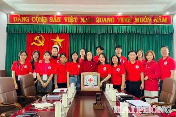 Hải Phòng: Ủy ban MTTQ Việt Nam thành phố tiếp nhận hơn 3,9 tỷ đồng ủng hộ đồng bào miền Trung - Tây Nguyên